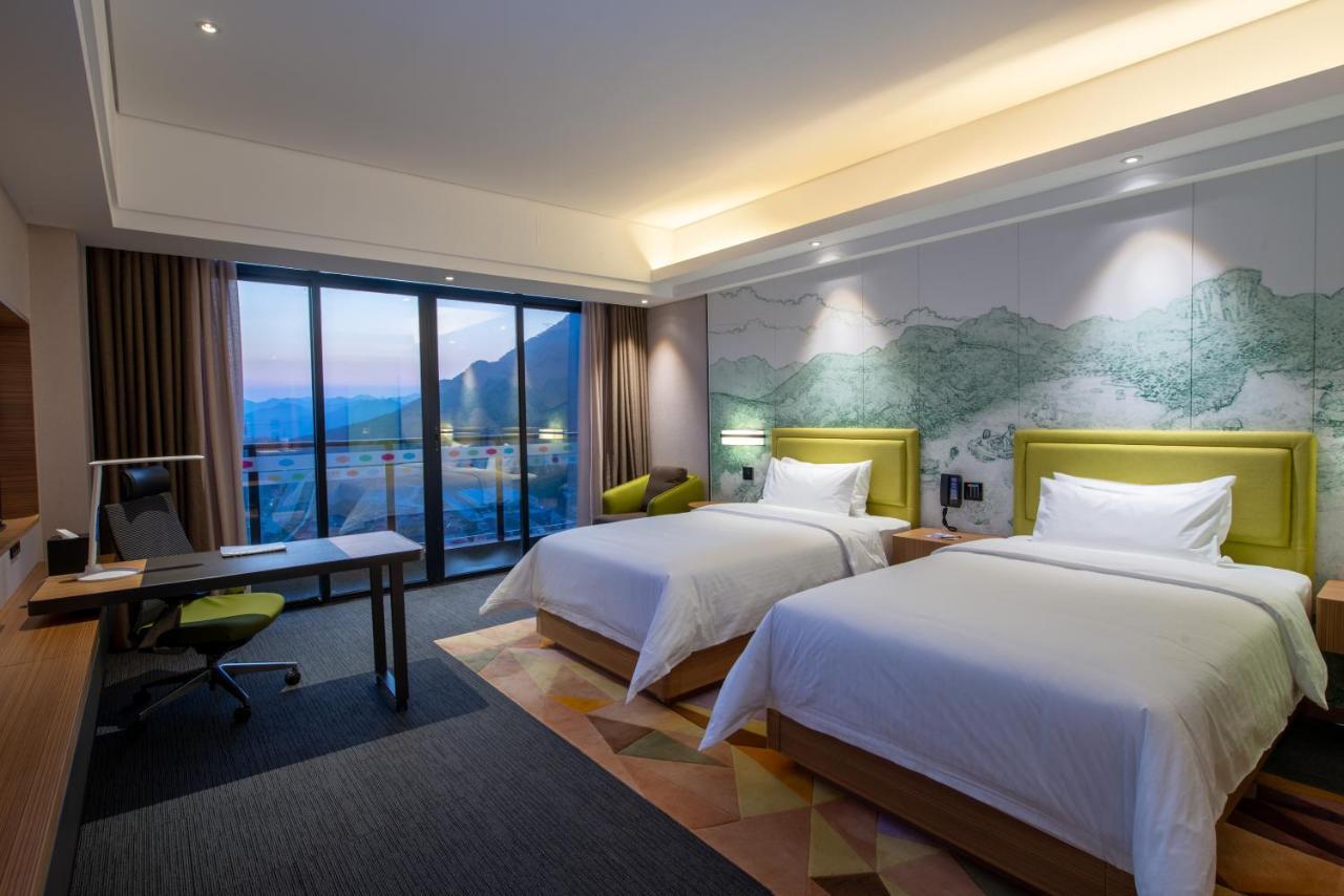 Hampton By Hilton Qingyuan Qingxin District Hotel Bagian luar foto